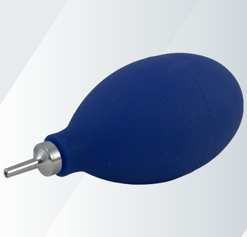 A simple yet effective bulb tool for removing moisture and debris from hearing aid tubing and earmould tubing